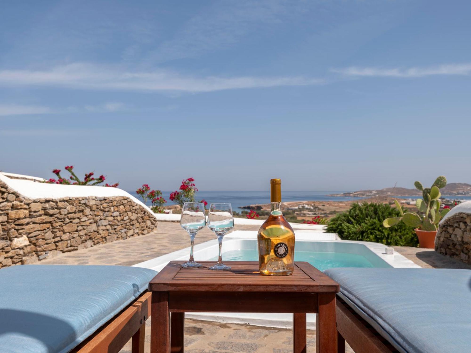 Peters Place - Paros Resort Parasporos Exterior foto